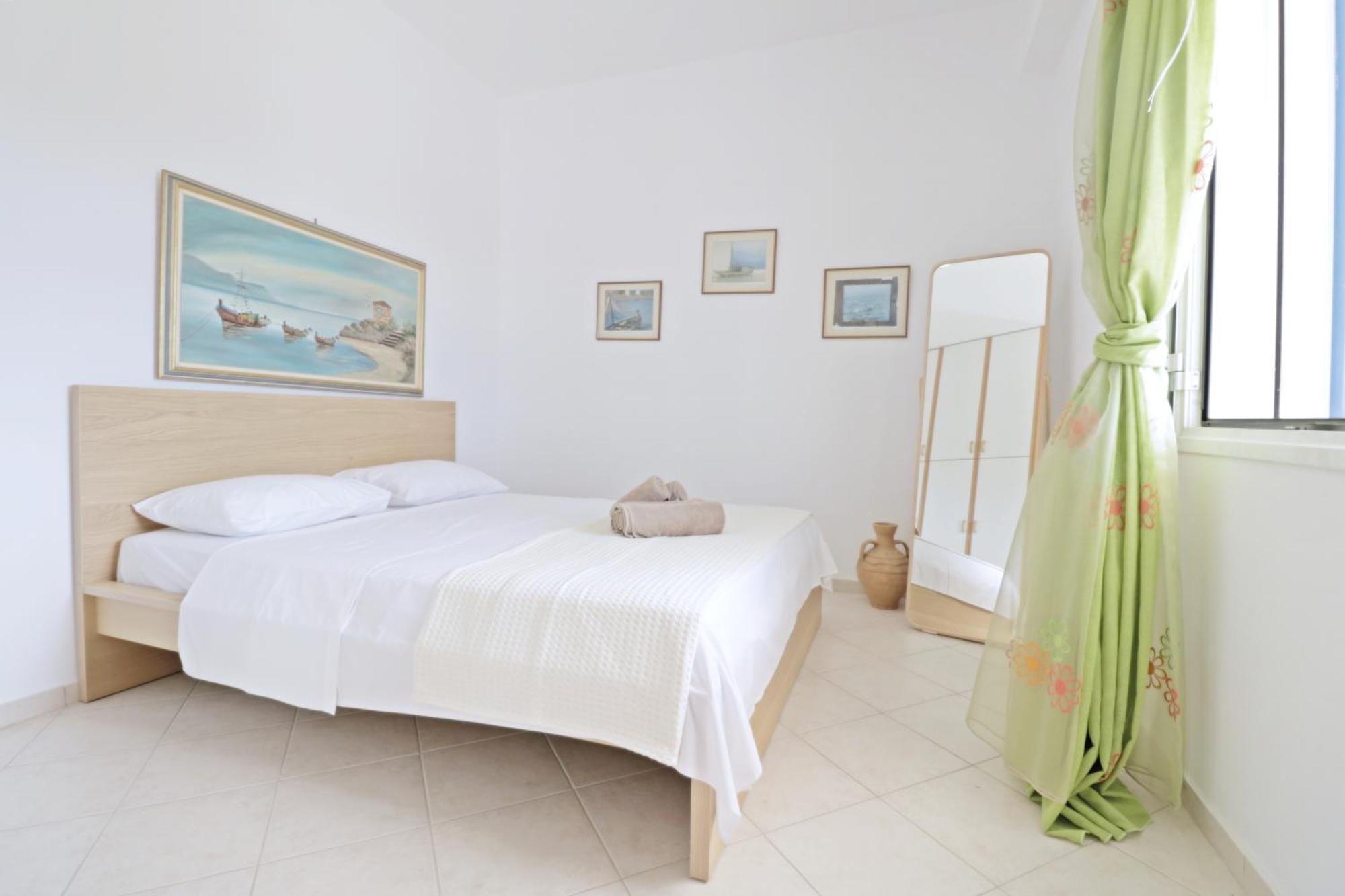 Unique Off Grid Seafront Villa Chora  Exterior photo